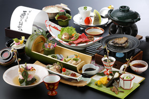 【春献立のご案内】4・5月の会席料理～「春夜月」「花雲」