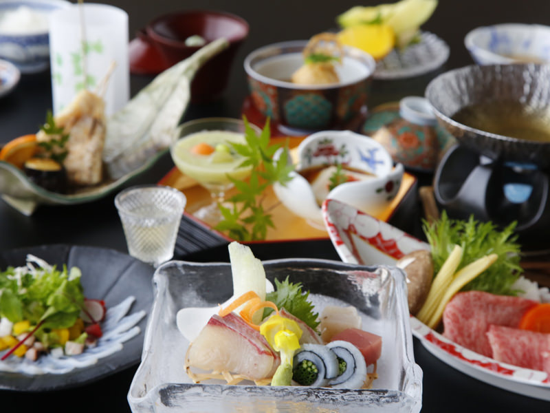 【お料理】6/2より大谷山荘では「夏会席」のご夕食をご用意致しております